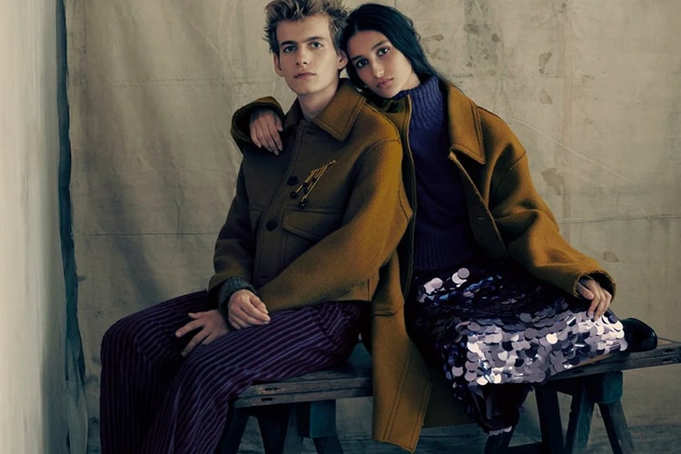 한국에서 '짝퉁' 판매 사이트로 몸살을 앓고 있는 브랜드는?