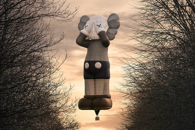 엄청난 크기의 열기구로 영국 상륙한, 새 '카우스:홀리데이' 프로젝트