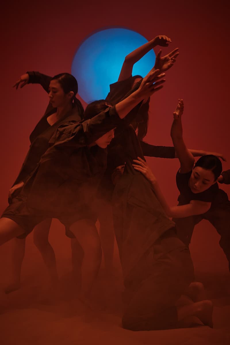 코오롱스포츠의 어반 퍼포먼스 웨어 ‘라이프테크’ 신제품 라인업 공개, 사막, 차진엽, 고어텍스, 콜렉티브에이