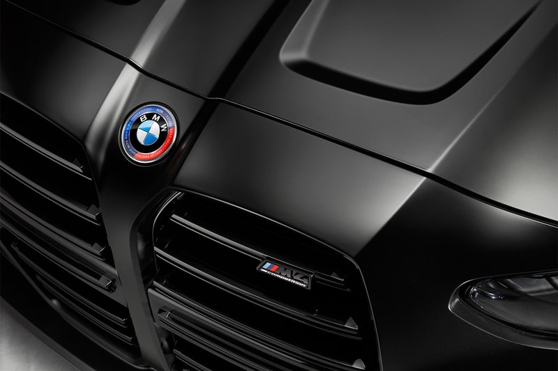초희귀 한정판 모델, 키스 x BMW ‘M4 컴페티션 쿠페’가 국내 출시된다, 스포츠 카, 협업, 로니 피그