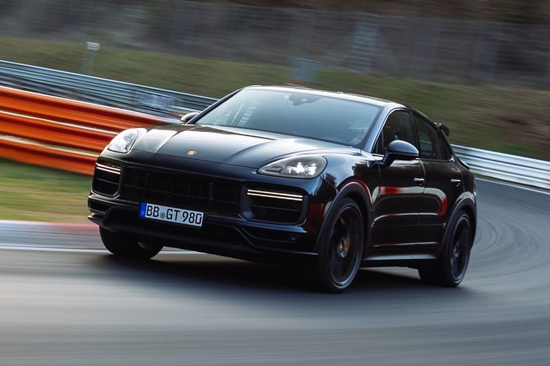 포르쉐 ‘카이엔’, 뉘르부르크링에서 가장 빠른 SUV 기록 세웠다
