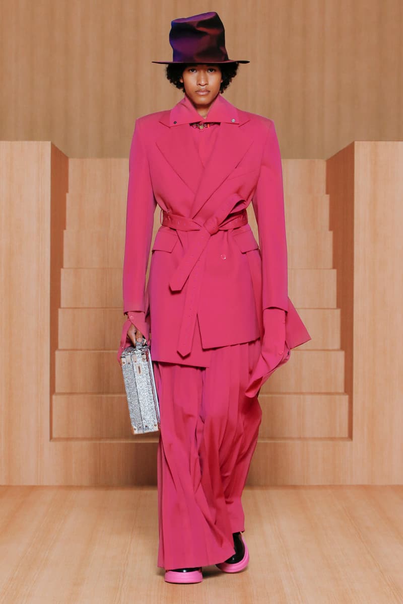 루이 비통 2022 SS 컬렉션 패션 쇼 ‘아멘 브레이크’, 봄 여름, 버질 아블로, 즈자, 우탱 클랜