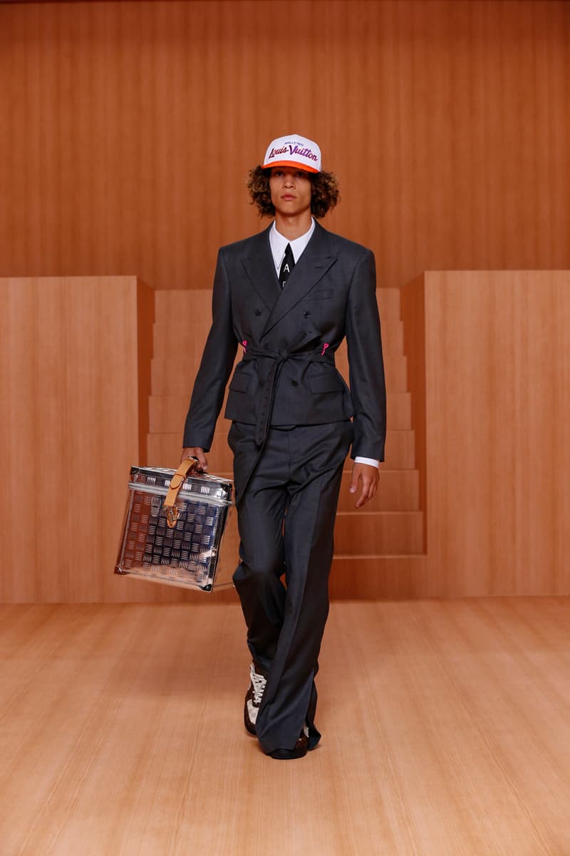 루이 비통 2022 SS 컬렉션 패션 쇼 ‘아멘 브레이크’, 봄 여름, 버질 아블로, 즈자, 우탱 클랜