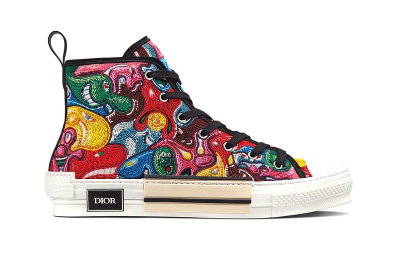 디올이 국내 출시한 1천만 원짜리 'B23' 스니커의 정체는?
