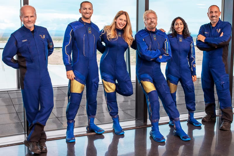 ‘억만장자’ 버진 갤럭틱의 리처드 브랜슨, 제프 베조스보다 먼저 우주 여행 성공