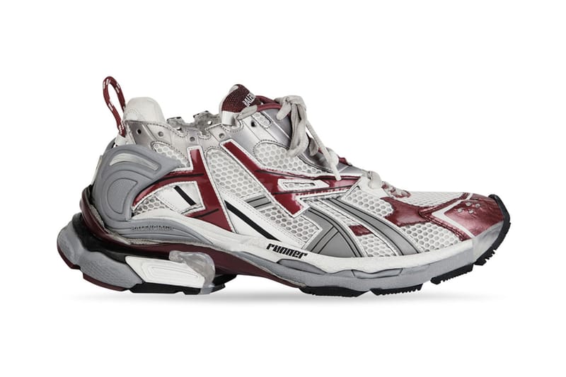 발렌시아가, 낡은 러닝 슈를 재현한 1백40만 원짜리 ‘러너’ 스니커 출시