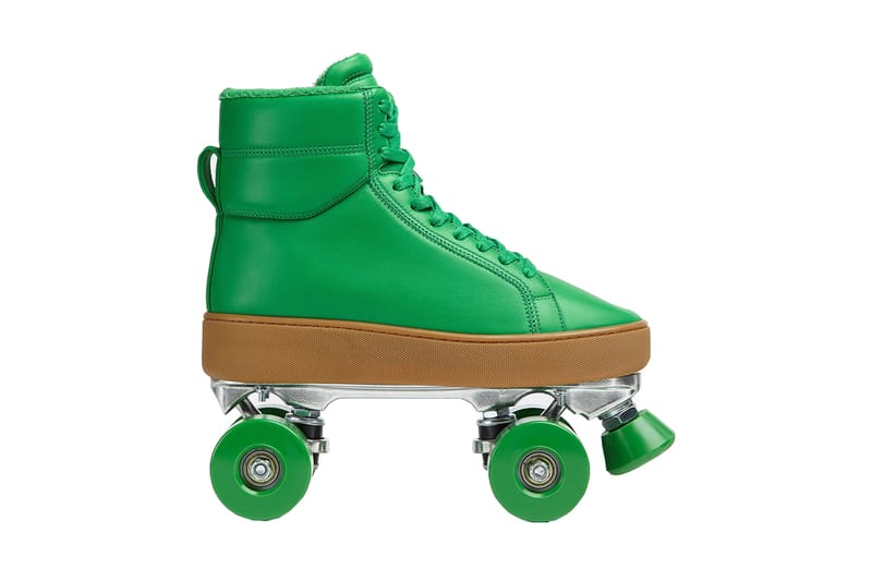 스니커 + 롤러스케이트, 보테가 베네타의 코발트퀼트 롤러 사전 주문 정보