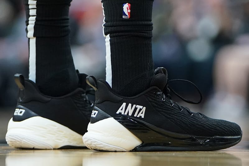 중국 안타스포츠, 시가 총액 2위 아디다스의 자리를 노린다?