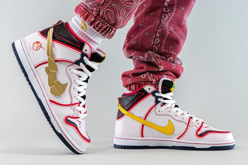 ‘기동전사 건담’ x 나이키 덩크 ‘화이트/애머릴로’ 실물 착용 사진