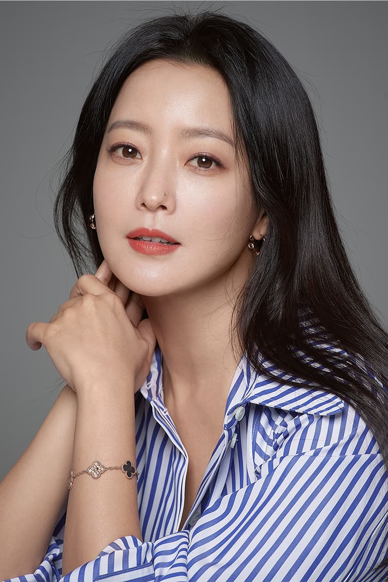 넷플릭스, '블랙의 신부' 제작 확정 및 김희선 & 정유진 등 주연 배우 목록 공개, 결혼정보회사, 이미지나인컴즈, 타이거스튜디오, 이근영, 김정민, SBS, 이현욱, 박훈, 차지연