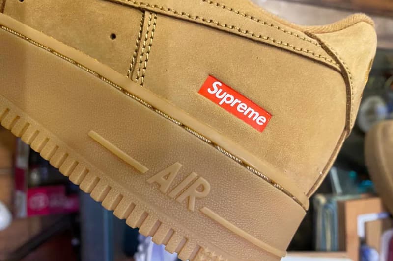 이번엔 '된장 포스', 슈프림 x 나이키 박스 로고 에어 포스 1 '플랙스' 실물 첫 공개, 올백 포스, 올뺵 포스, AF1