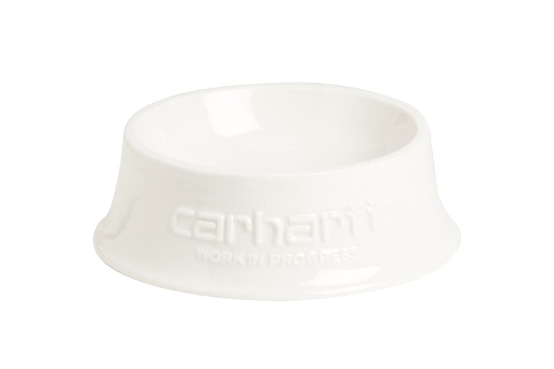 칼하트 WIP, 반려견들을 위해 제작한 세라믹 밥그릇 출시