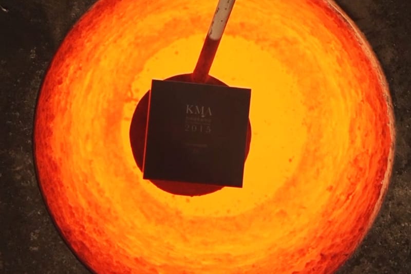 래퍼 화지가 ‘한국대중음악상’ 트로피를 용광로에 녹여버린 이유는?