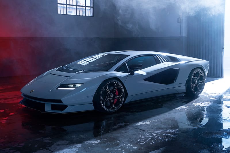 50년 만의 부활, 람보르기니 슈퍼카 ‘쿤타치’가 공개됐다