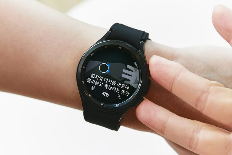 코로나19 백신 부작용 잡아낸 삼성 갤럭시 워치4 기능은?