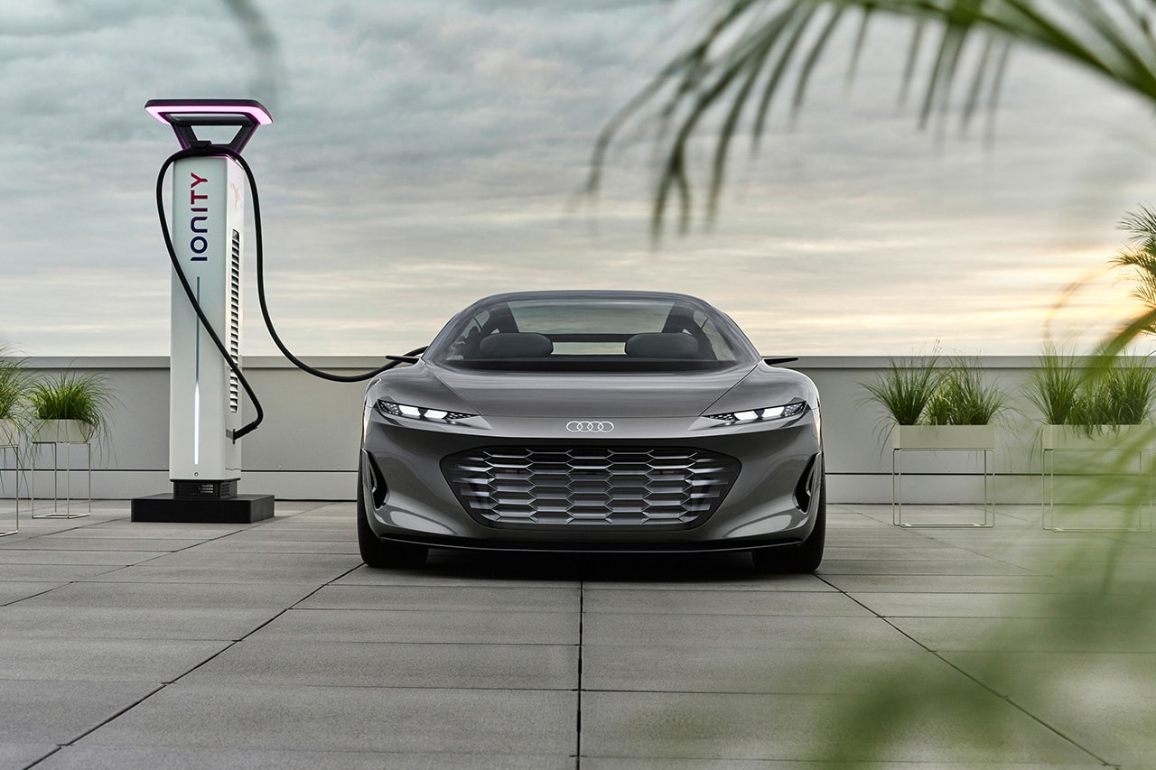 아우디의 전기 자율주행 콘셉트카 ‘그랜드스피어’가 공개됐다, 독일 자동차 브랜드, 플래그십 모델, 럭셔리 세단, A8