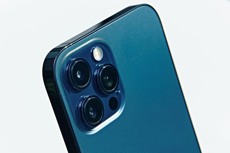 애플 “바이크 탈 때 아이폰 소지하면 카메라 성능 나빠진다”