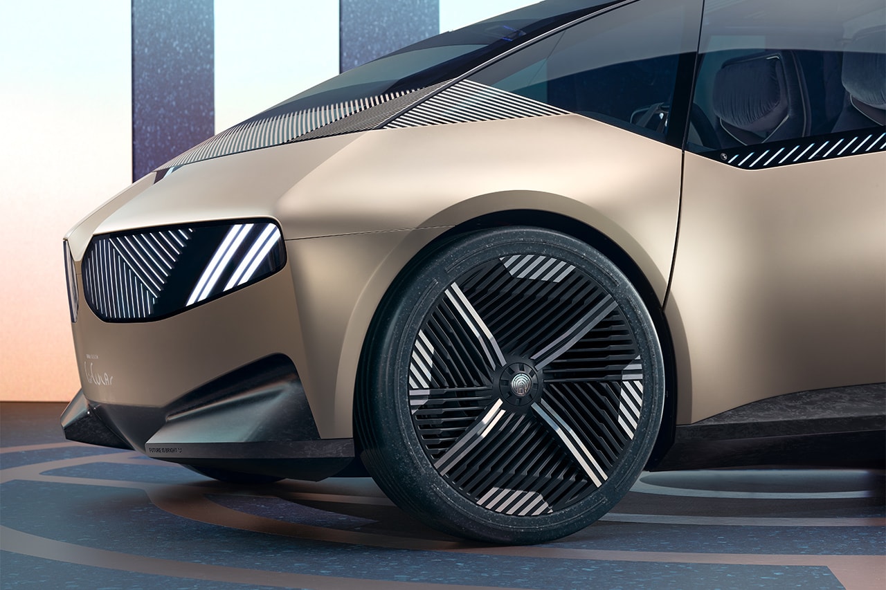 BMW, 재활용 소재로 만든 해치백 콘셉트 카 ‘i 비전 서큘러’ 공개, 뮌헨 모터쇼