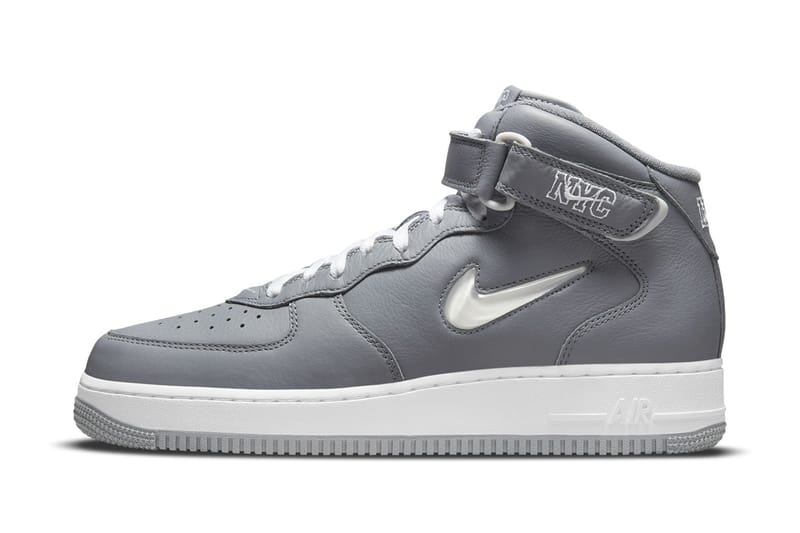 클래식 그 자체, 에어 포스 1 미드 ‘NYC 쿨 그레이’ 국내 공식 출시