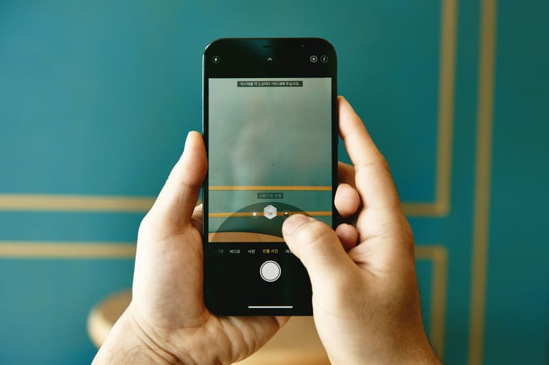 이제 한국판 아이폰도 해외에서 '카메라 셔터음' 끌 수 있다?