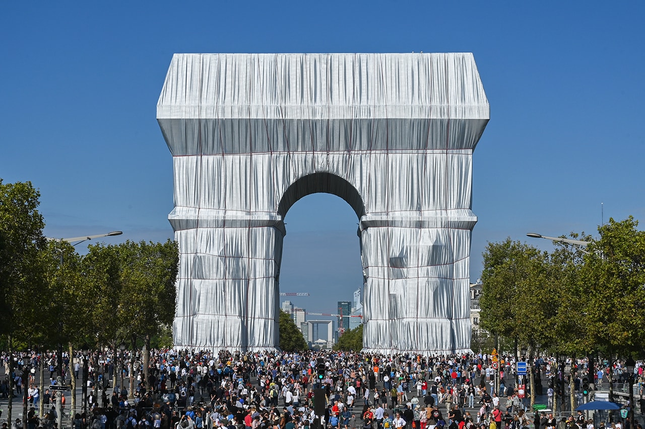 프랑스 파리 개선문이 거대한 천으로 뒤덮인 이유는? 크리스토, 잔-클로드