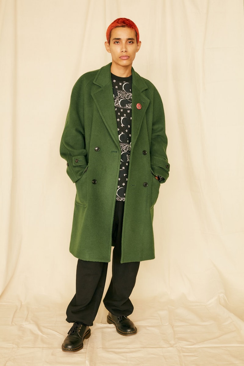 스트리트와 포멀 두 가지 무드를 동시에 잡은 어웨이크 NY 2021 FW 컬렉션 룩북, 안젤로 바크, 뉴욕, 나스