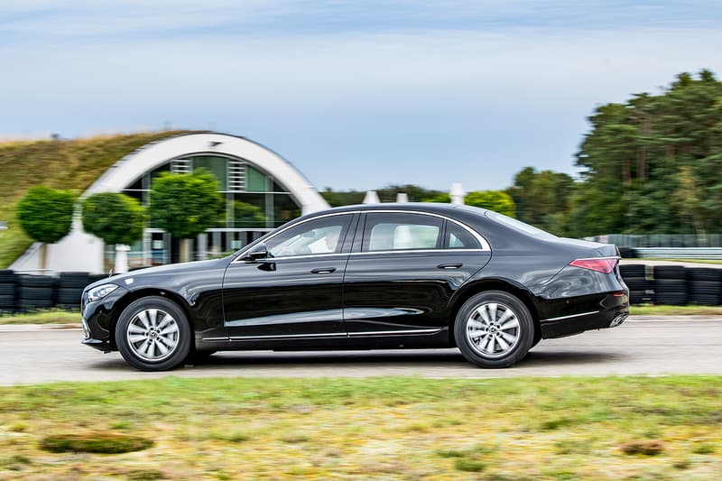 초고성능 방탄유리를 탑재한 메르세데스-벤츠 ’S 680 가드 4매틱’은 어떤 차?, S클래스, 사륜구동