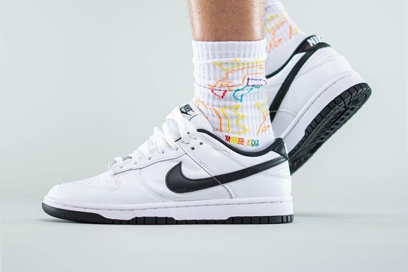 나이키 덩크 로우 '블랙 & 화이트' 실제 착용 사진 공개