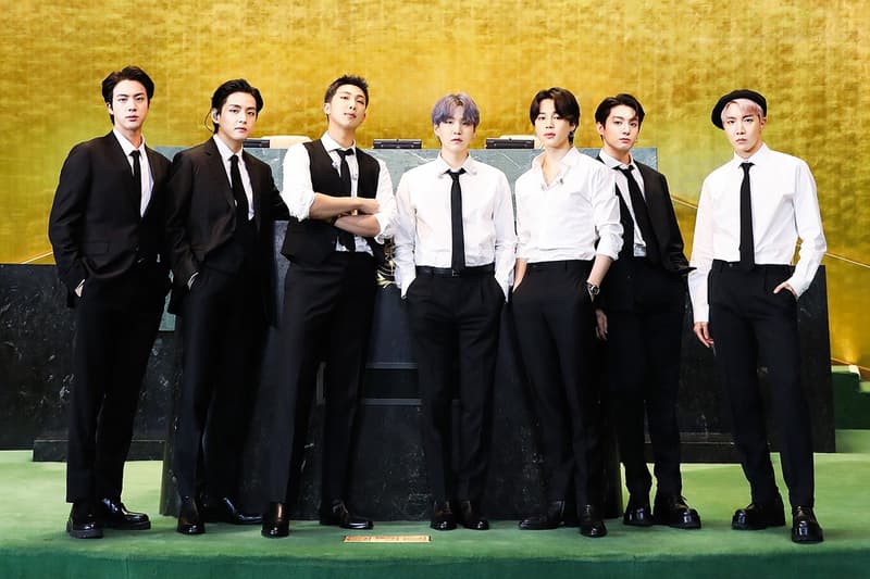 방탄소년단이 '아메리칸 뮤직 어워드' 올해의 아티스트를 수상했다, AMA 2021, BTS, 아리아나 그란데, 드레이크, 테일러 스위프트, 올리비아 로드리고, 더 위켄드