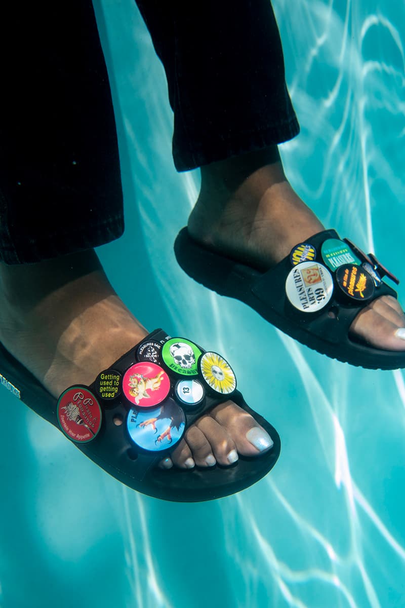 플레져스 x 크록스 협업 클로그 & 슬라이드 출시 정보, 슬리퍼, 플레저스