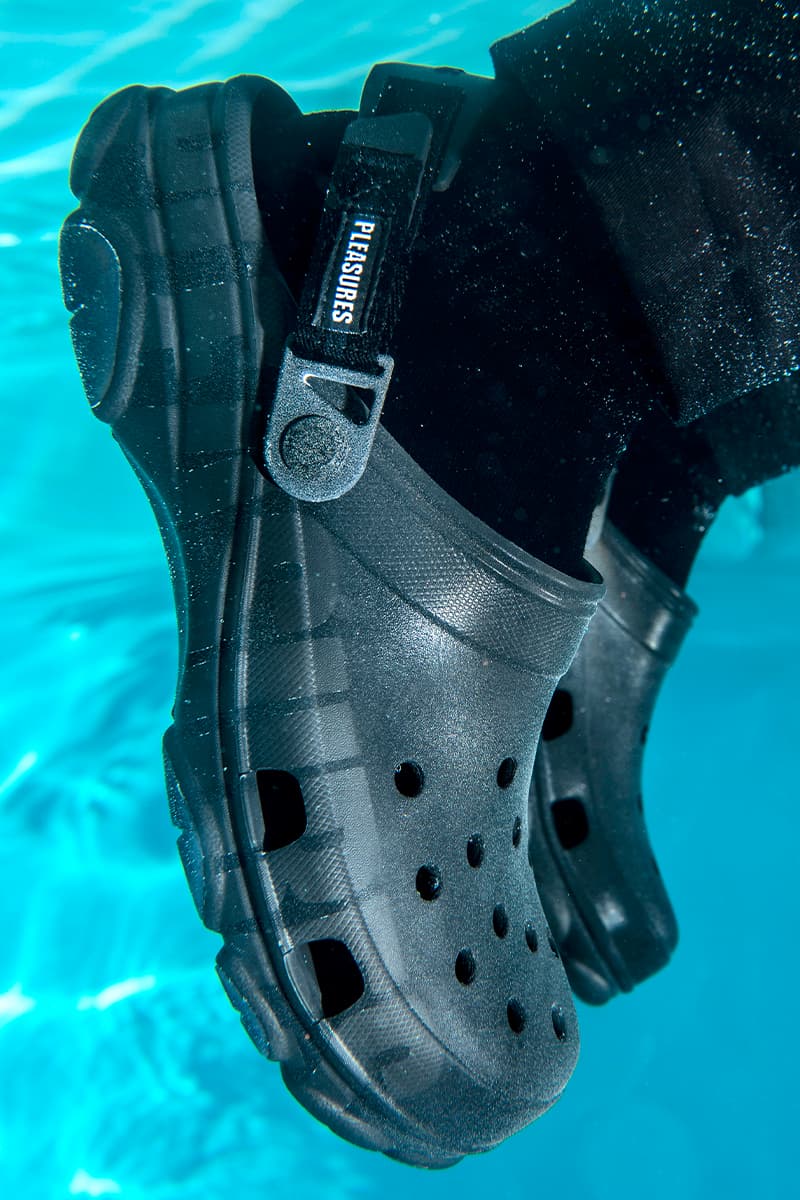 플레져스 x 크록스 협업 클로그 & 슬라이드 출시 정보, 슬리퍼, 플레저스