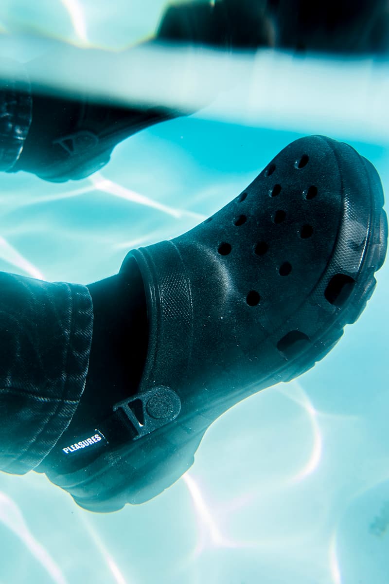 플레져스 x 크록스 협업 클로그 & 슬라이드 출시 정보, 슬리퍼, 플레저스