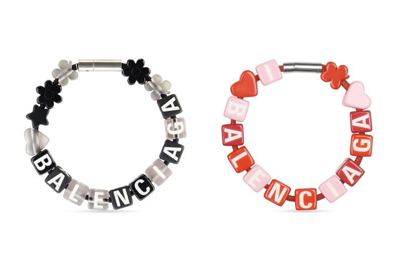 발렌시아가, 클로버와 하트로 장식한 ‘토이 주얼리’ 출시