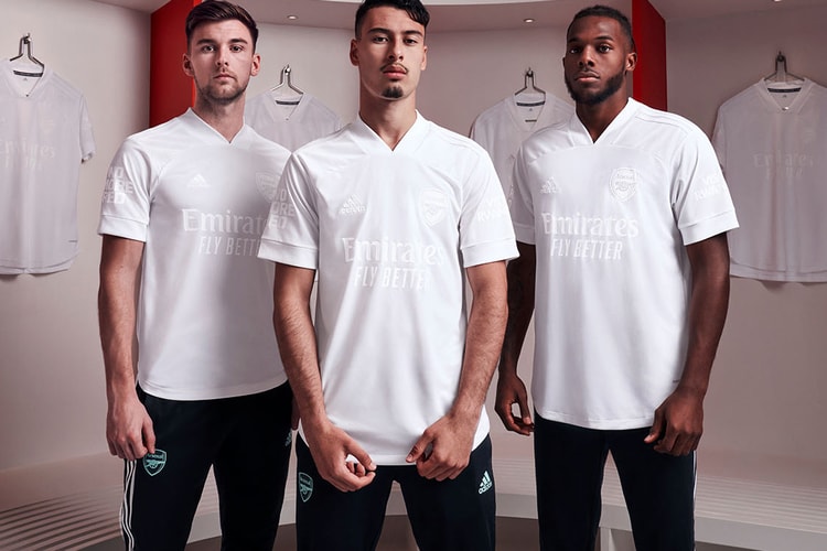 아스날 FC의 상징적인 레드 컬러가 유니폼에서 빠진 이유는?