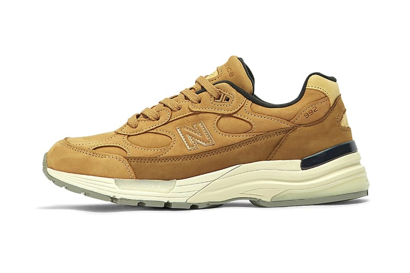 뉴발란스 992 메이드 인 U.S.A. '골드/브라운/화이트' 출시 정보