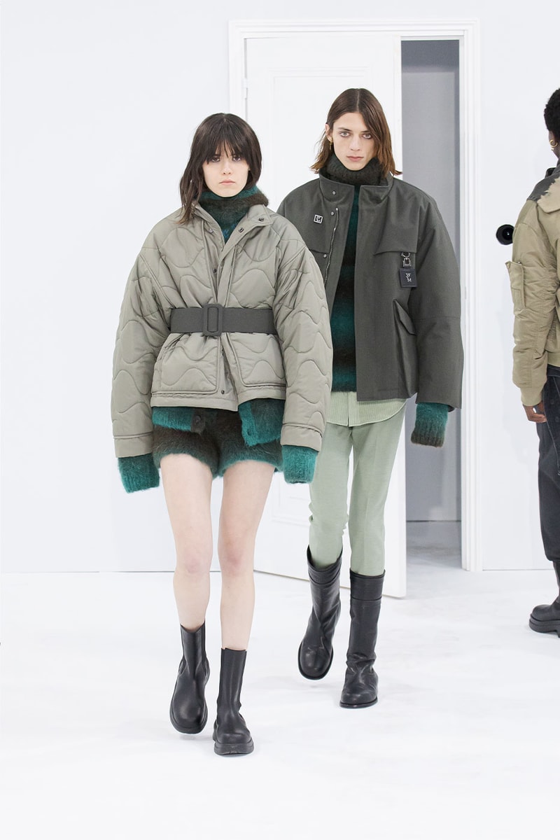 심플하면서 다층적인, 우영미 2022 FW 컬렉션 런웨이 살펴보기, 파리 패션위크
