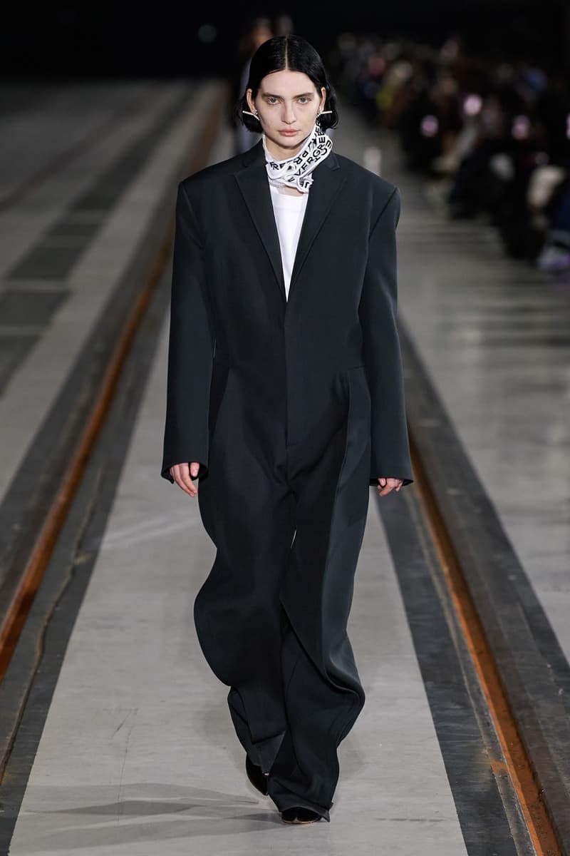 장 폴 고티에를 재해석한 와이프로젝트 2022 FW 런웨이 살펴보기, 글렌 마틴스, 파리 패션위크