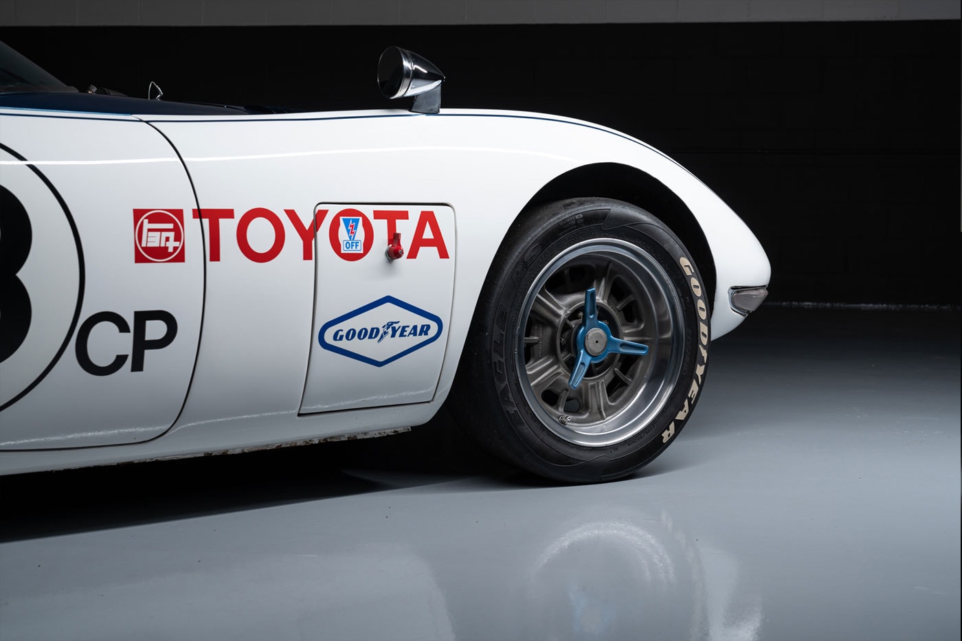 무려 30억 원에 판매 중인 1967 토요타-쉘비 2000 GT는 어떤 차일까?