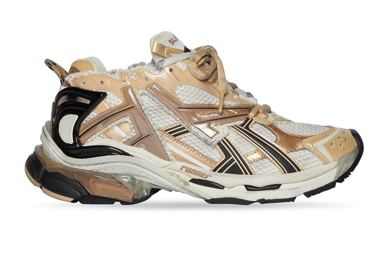 발렌시아가의 밸런타인데이 캡슐 컬렉션 출시 정보