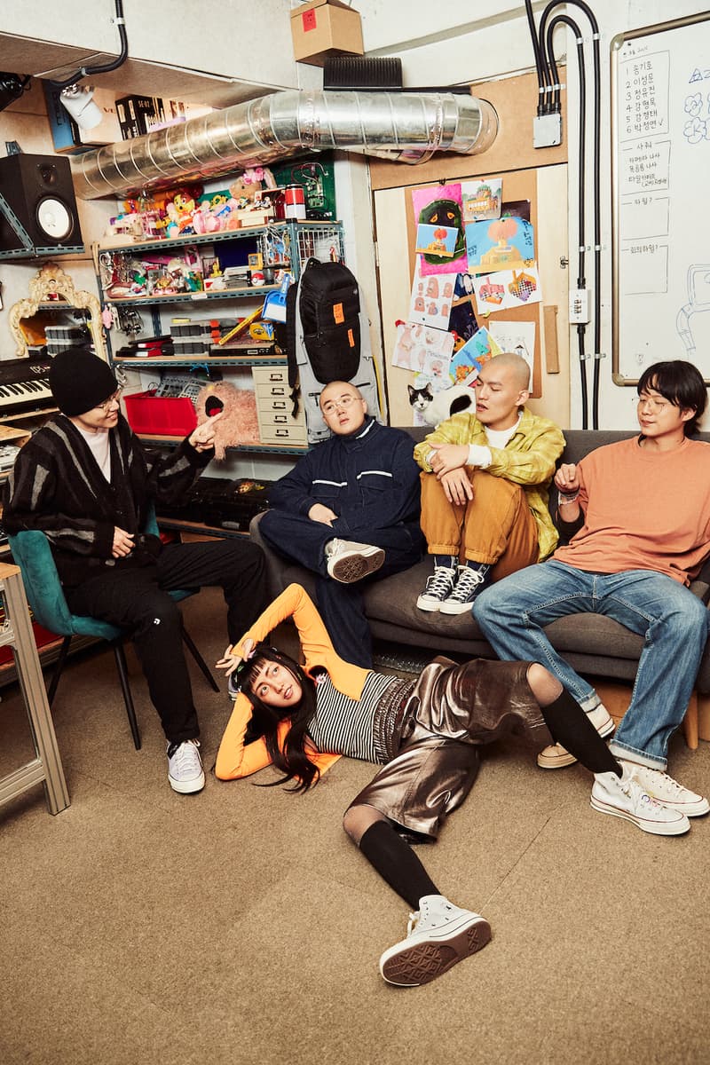 컨버스 새 브랜드 캠페인 'Create Next 싸우지 않는다' 공개 converse brand campaign 전소미 머드 더 스튜던트 강준이 아지카진 매직월드