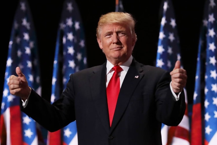 도널드 트럼프가 DJ로 데뷔했다