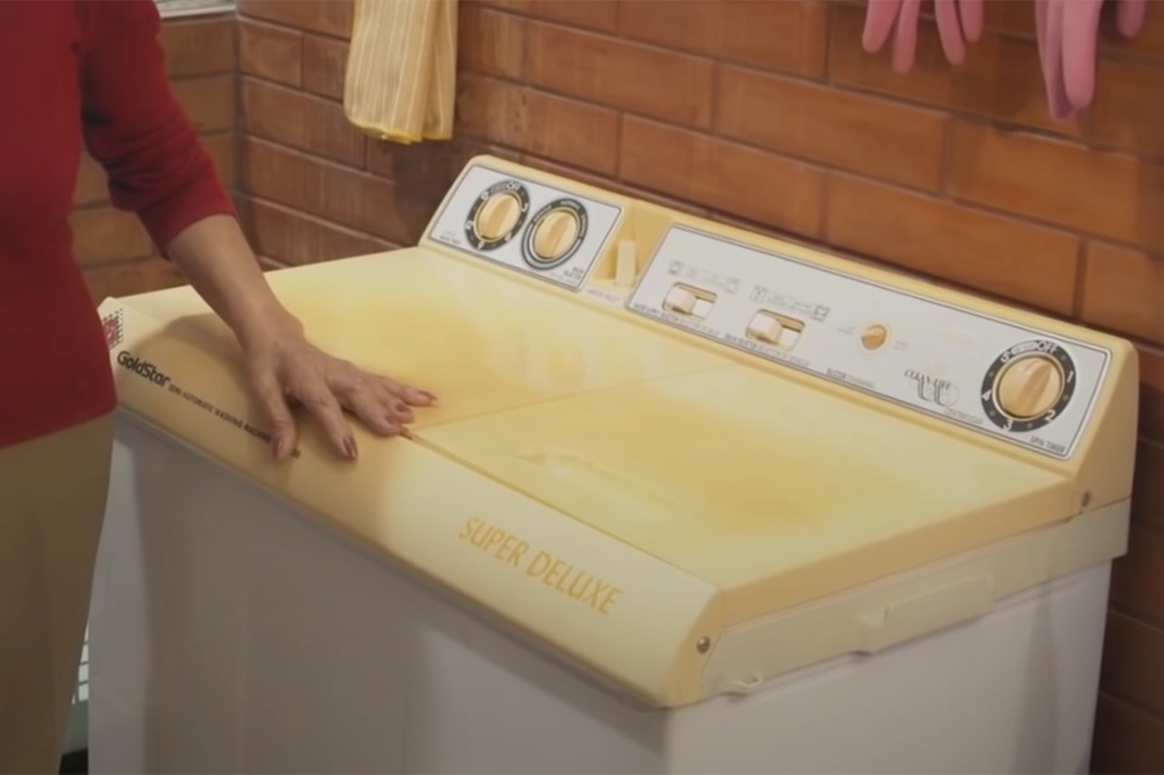 페루에서 진행된 '가장 오래된 세탁기 대회' 우승 세탁기는? 골드스타, 금성, LG