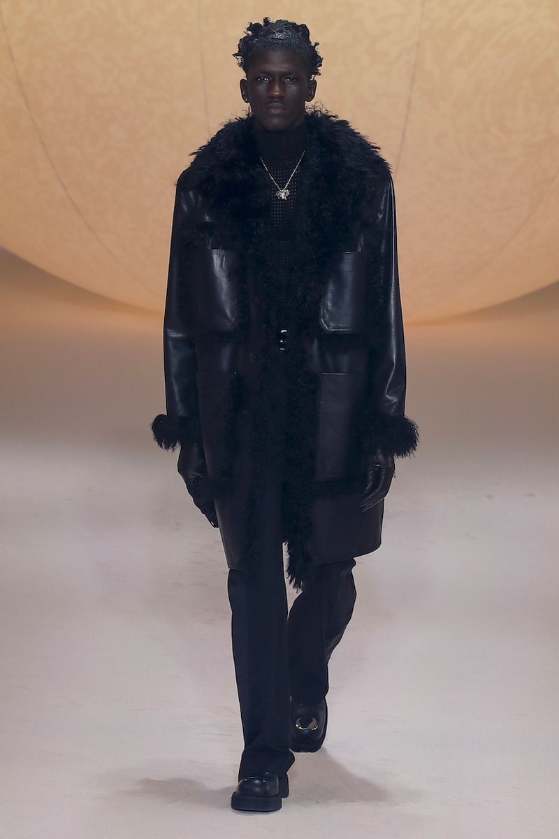앰부시 2022 FW 컬렉션 런웨이, 윤 안, 버벌, yoon