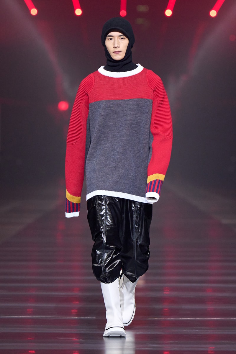 슈퍼카 브랜드의 패션은 어떤 모습? 페라리 2022 FW 컬렉션 런웨이, 로코 이안노네