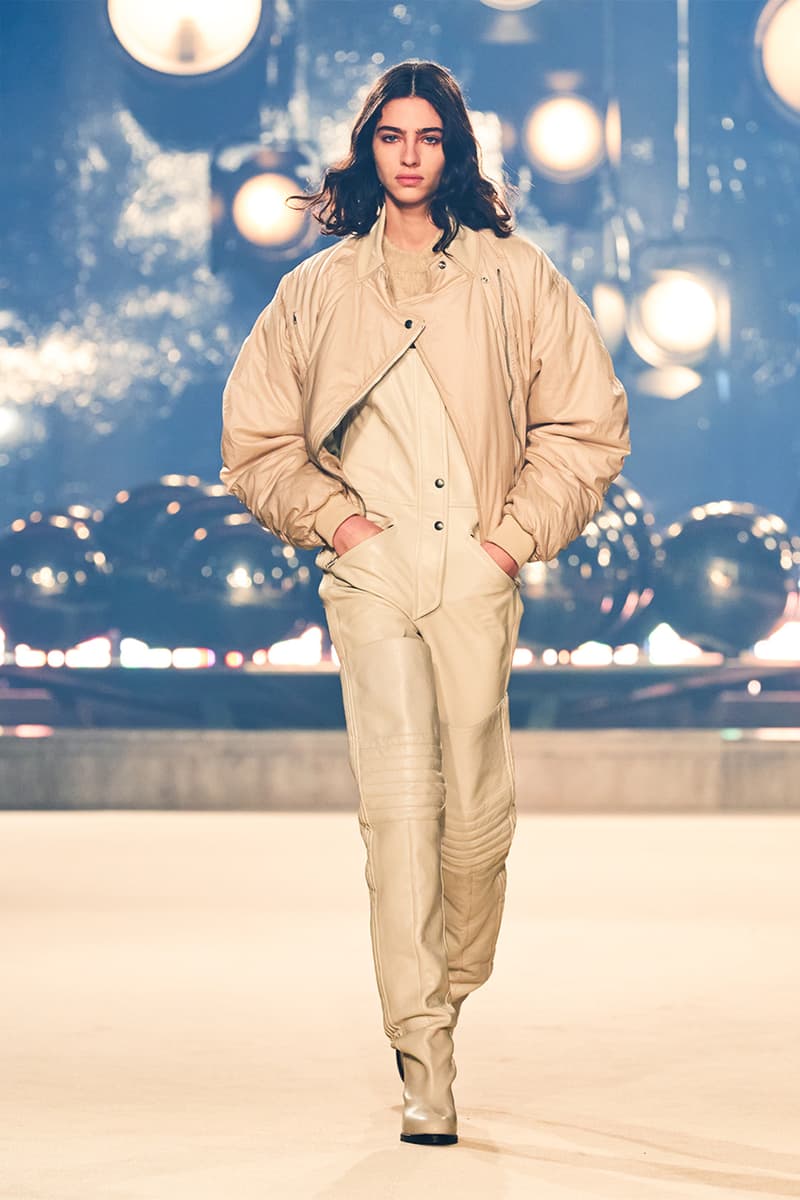 이자벨 마랑 2022 FW 컬렉션 런웨이 공개, PFW, 파리 패션위크, 프랑스 브랜드