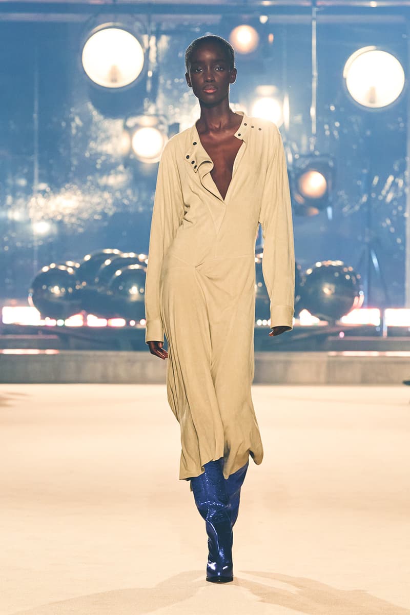 이자벨 마랑 2022 FW 컬렉션 런웨이 공개, PFW, 파리 패션위크, 프랑스 브랜드