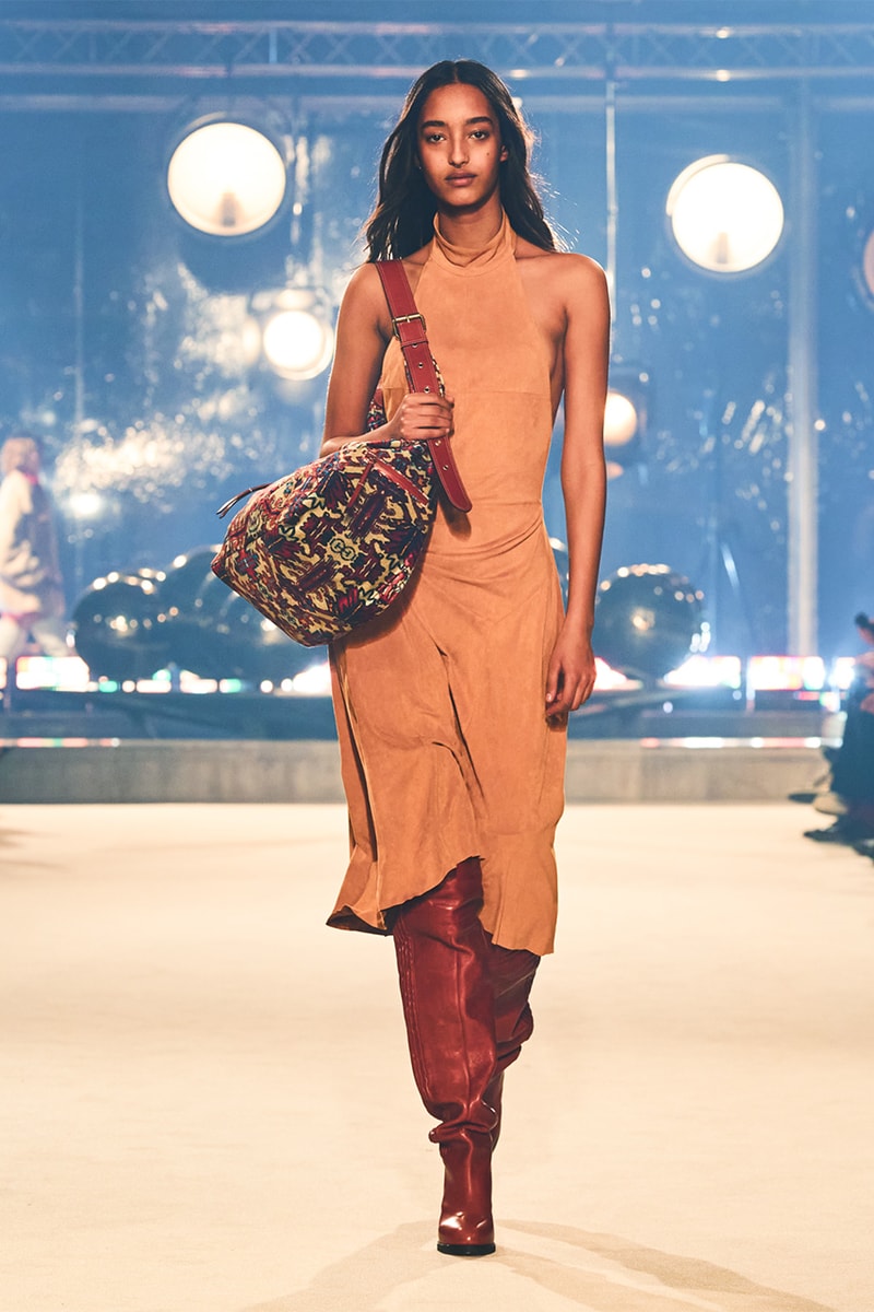 이자벨 마랑 2022 FW 컬렉션 런웨이 공개, PFW, 파리 패션위크, 프랑스 브랜드