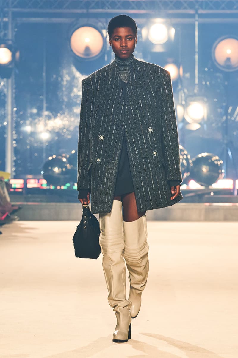 이자벨 마랑 2022 FW 컬렉션 런웨이 공개, PFW, 파리 패션위크, 프랑스 브랜드