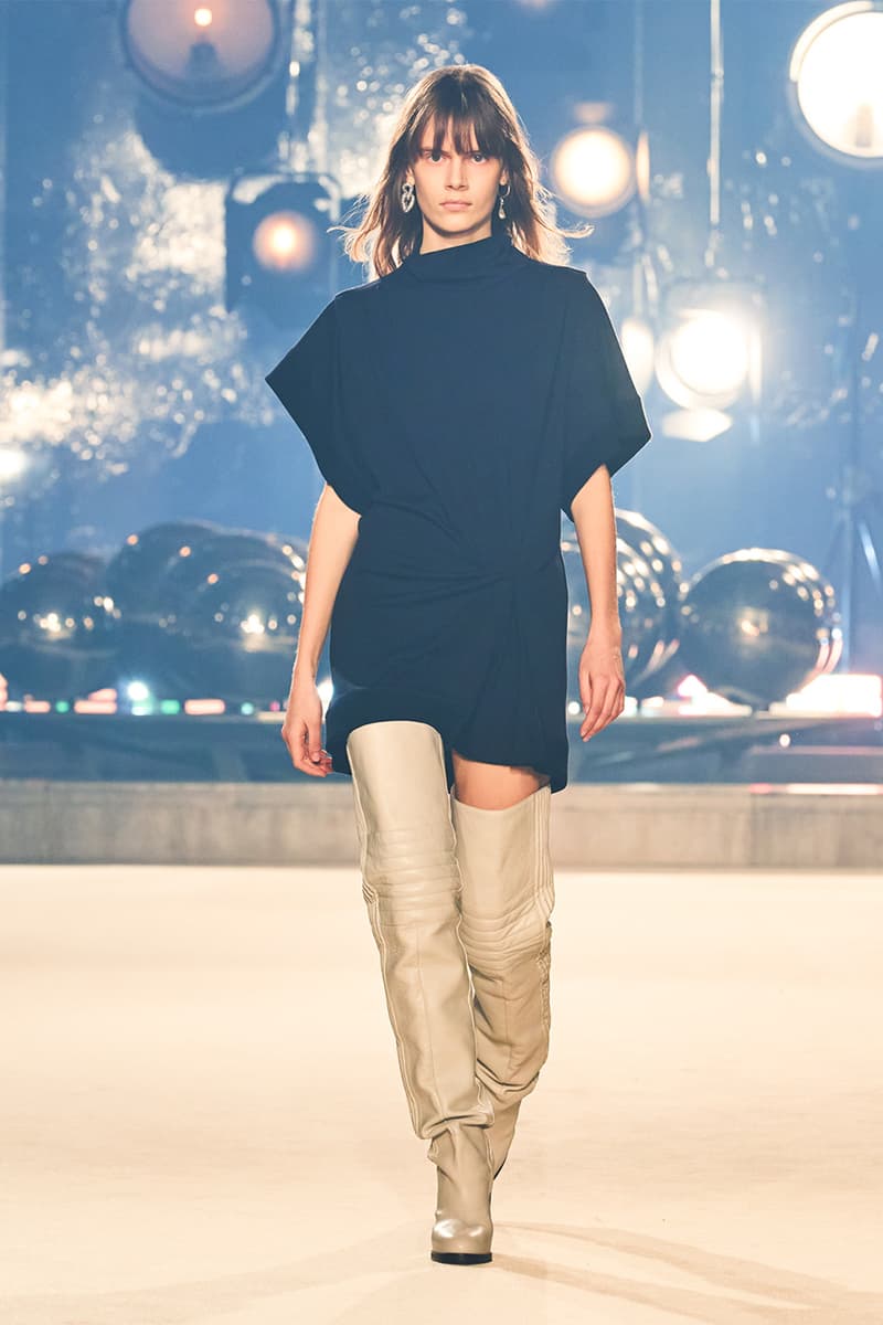 이자벨 마랑 2022 FW 컬렉션 런웨이 공개, PFW, 파리 패션위크, 프랑스 브랜드
