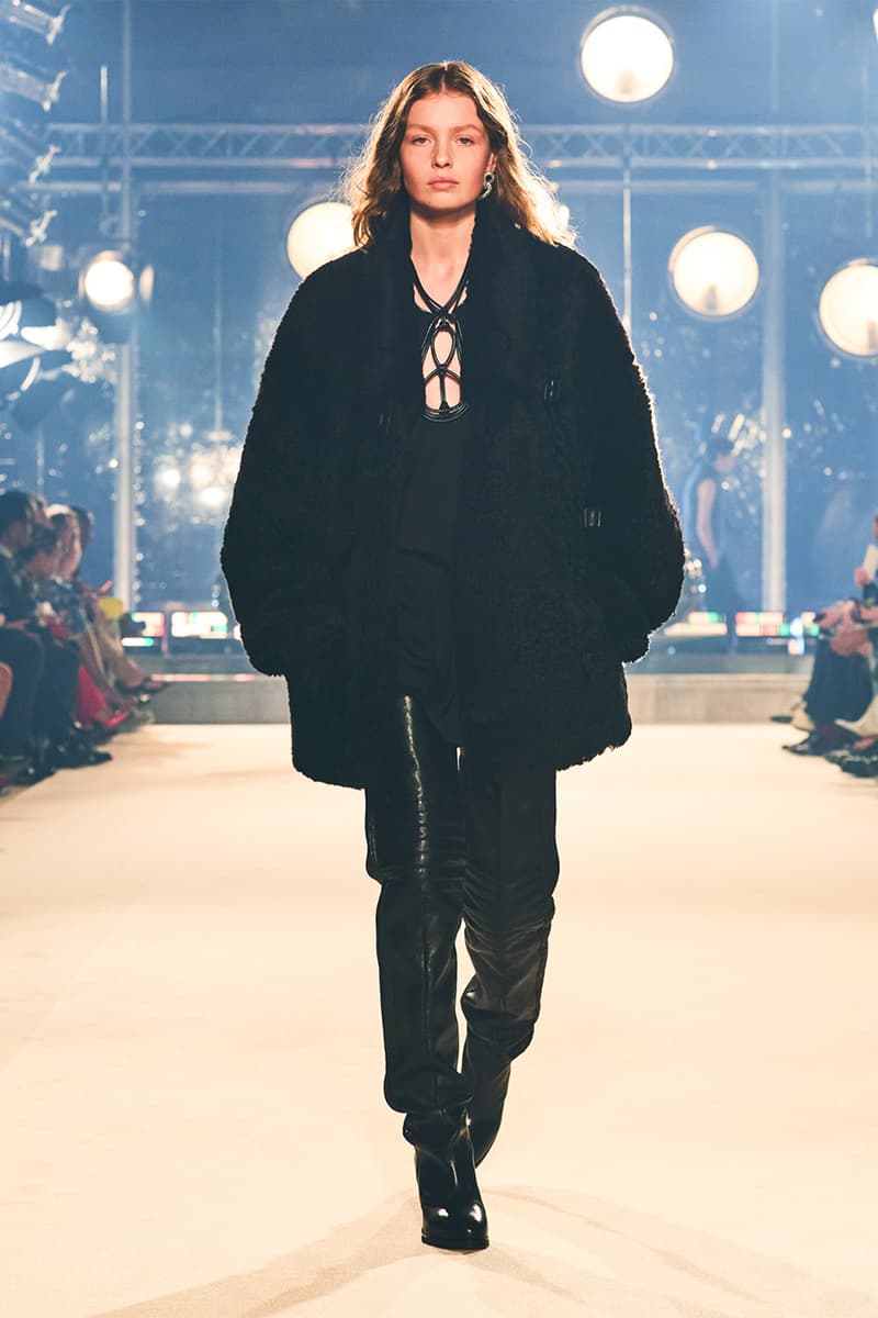 이자벨 마랑 2022 FW 컬렉션 런웨이 공개, PFW, 파리 패션위크, 프랑스 브랜드